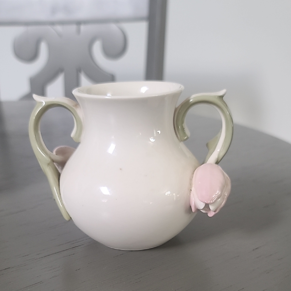 Goebel WGermany White Ceramic Tulip Vase